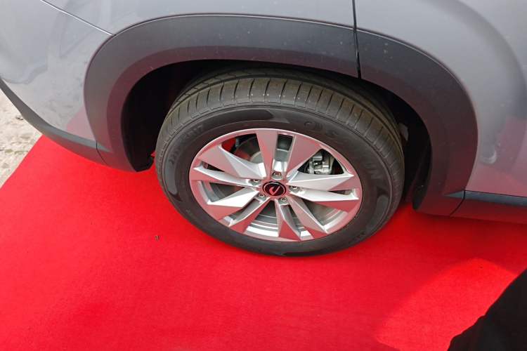 Used Jetta VS8 2026 Model 280TSI Automatic All-Round Edition Right Rear Wheel Hub