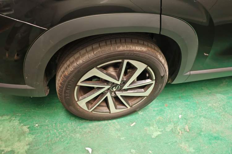 Used Jetta VS8 2026 Model 280TSI Automatic Supreme Edition Right Rear Wheel Hub
