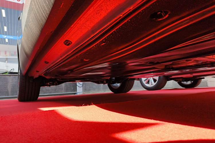 Used Jetta VS8 2026 Model 280TSI Automatic All-Round Edition Right Side Sill