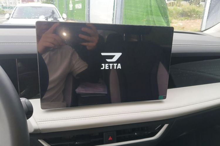 Used Jetta VS8 2026 Model 280TSI Automatic Smart Drive Edition Audio And AC Panel