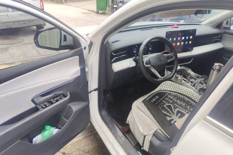 Used Jetta VS8 2026 Model 280TSI Automatic Smart Drive Edition Driver Seat