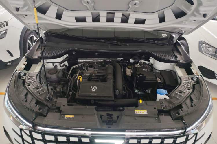 Used Jetta VS8 2026 Model 280TSI Automatic All-Round Edition Engine Bay