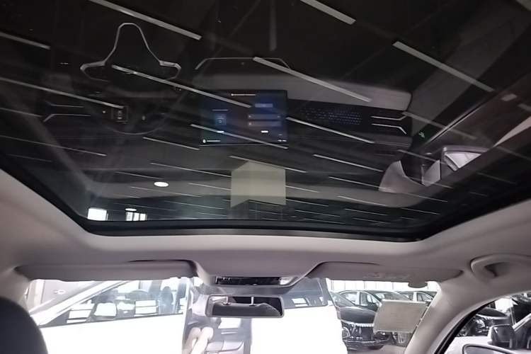 Used Jetta VS8 2026 Model 280TSI Automatic All-Round Edition Headliner