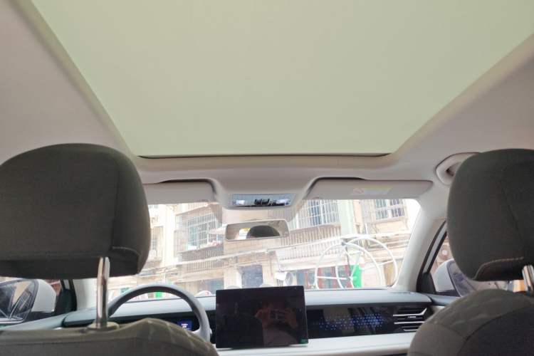 Used Jetta VS8 2026 Model 280TSI Automatic All-Round Edition Headliner
