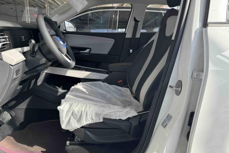 Used Jetta VS8 2026 Model 280TSI Automatic All-Round Edition Interior 2