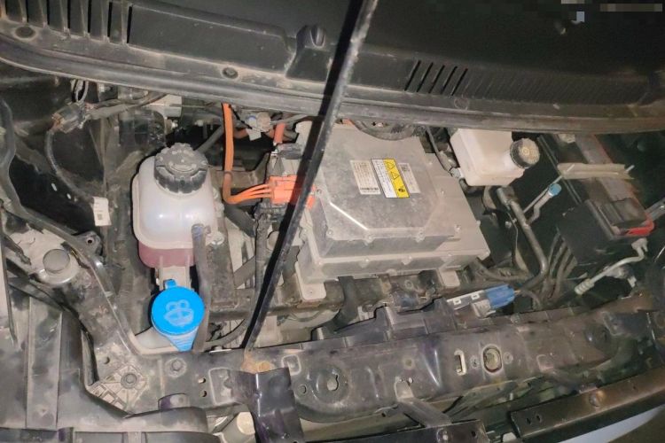 Used Jiangnan U2 2023 400 Pro Edition Engine Bay Right