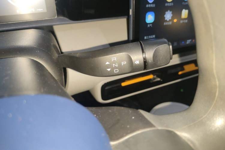 Used Jiangnan U2 2023 400 Pro Edition Gear Lever