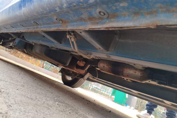 Used Jinbei 750 2015 1.5L Flagship Model Chassis Front Right