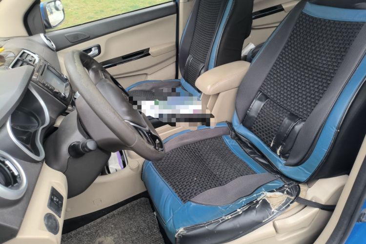 Used Jinbei 750 2015 1.5L Comfort Model Left Front Seat
