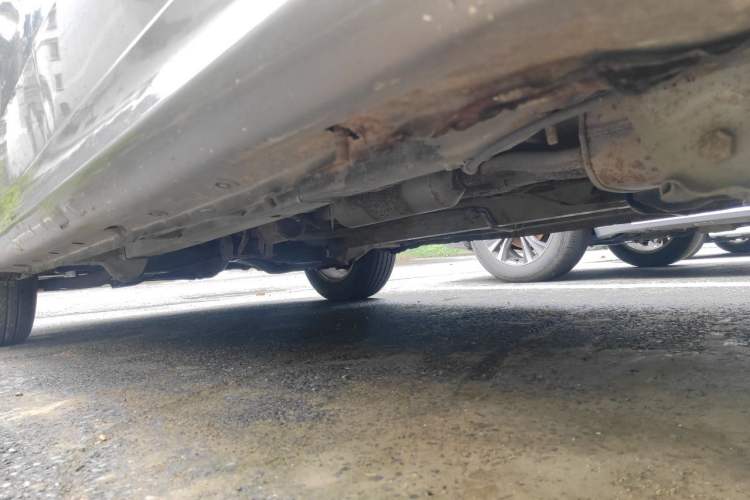 Used Jinbei 750 2015 1.5L Flagship Model Chassis Rear Left