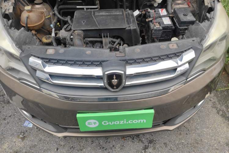 Used Jinbei 750 2015 1.5L Flagship Model Engine Bay