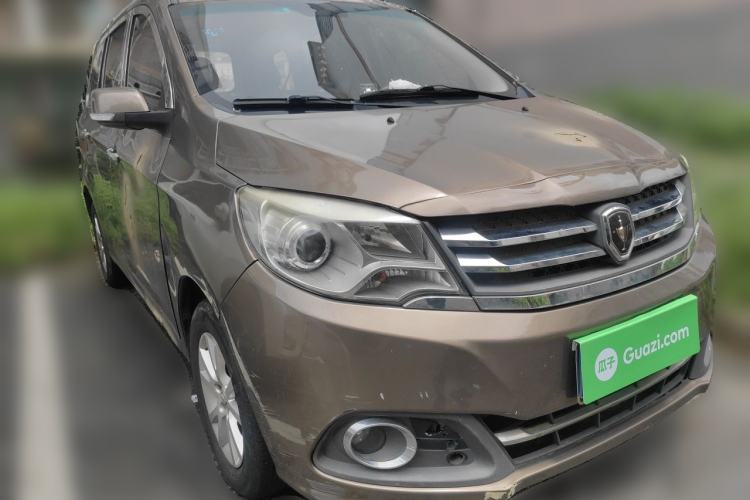 Used Jinbei 750 2015 1.5L Flagship Model Front Right 45 Deg