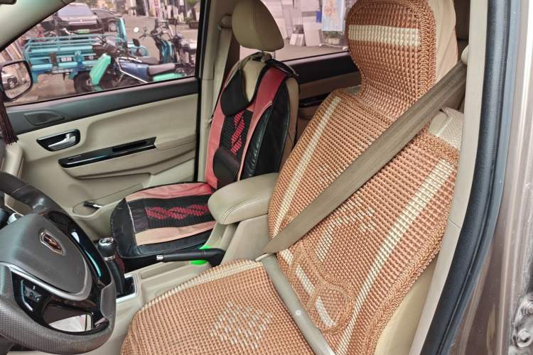 Used Jinbei 750 2015 1.5L Luxury Model Left Front Seat