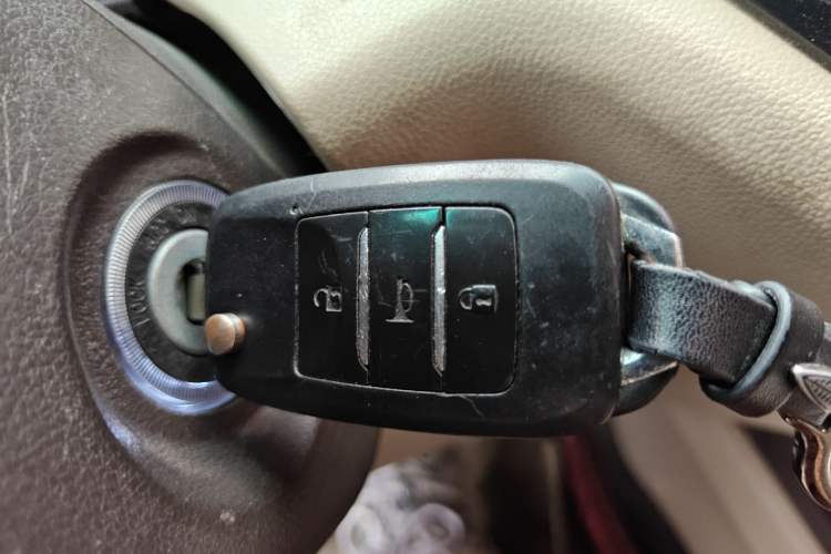 Used Jinbei 750 2015 1.5L Luxury Model Vehicle Key