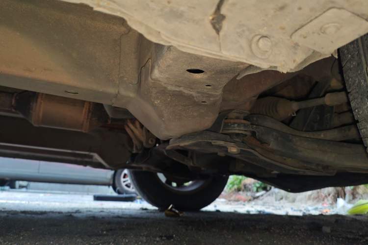 Used Jinbei 750 2015 1.5L Flagship Model Chassis Front Right