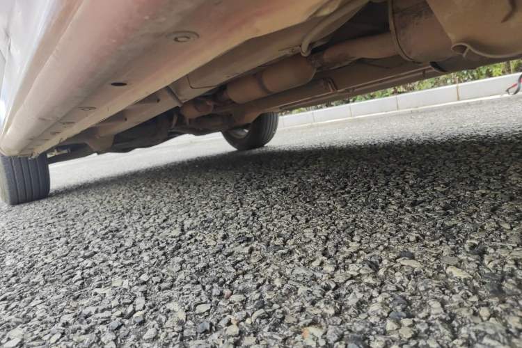 Used Jinbei 750 2015 1.5L Comfort Model Chassis Rear Left