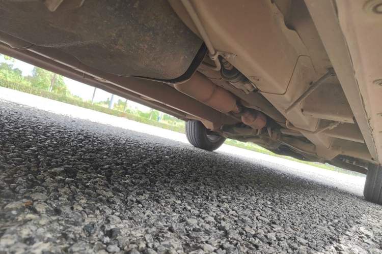 Used Jinbei 750 2015 1.5L Comfort Model Chassis Rear Right