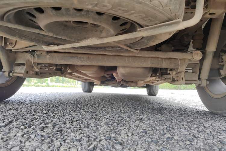 Used Jinbei 750 2015 1.5L Comfort Model Chassis Rear