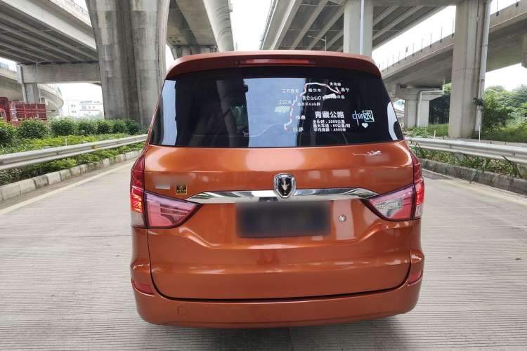 Used Jinbei 750 2015 1.5L Luxury Model Exterior 5