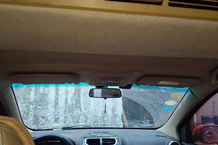 Used Jinbei 750 2015 1.5L Flagship Model Headliner
