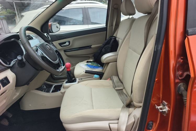 Used Jinbei 750 2015 1.5L Luxury Model Left Front Seat