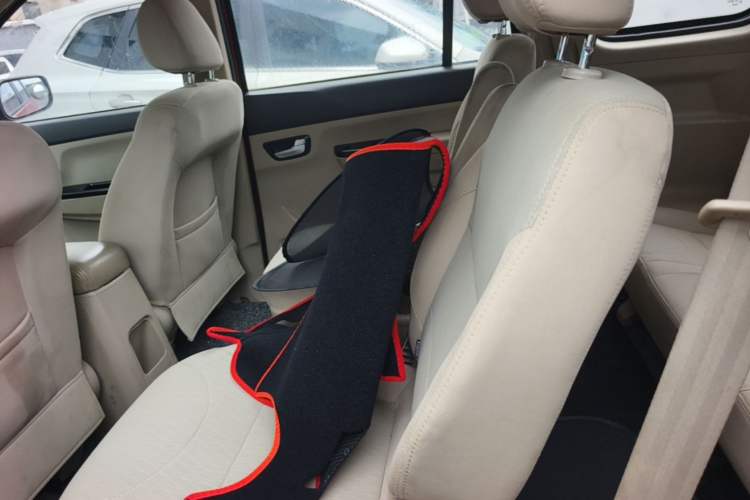 Used Jinbei 750 2015 1.5L Luxury Model Left Rear Seat