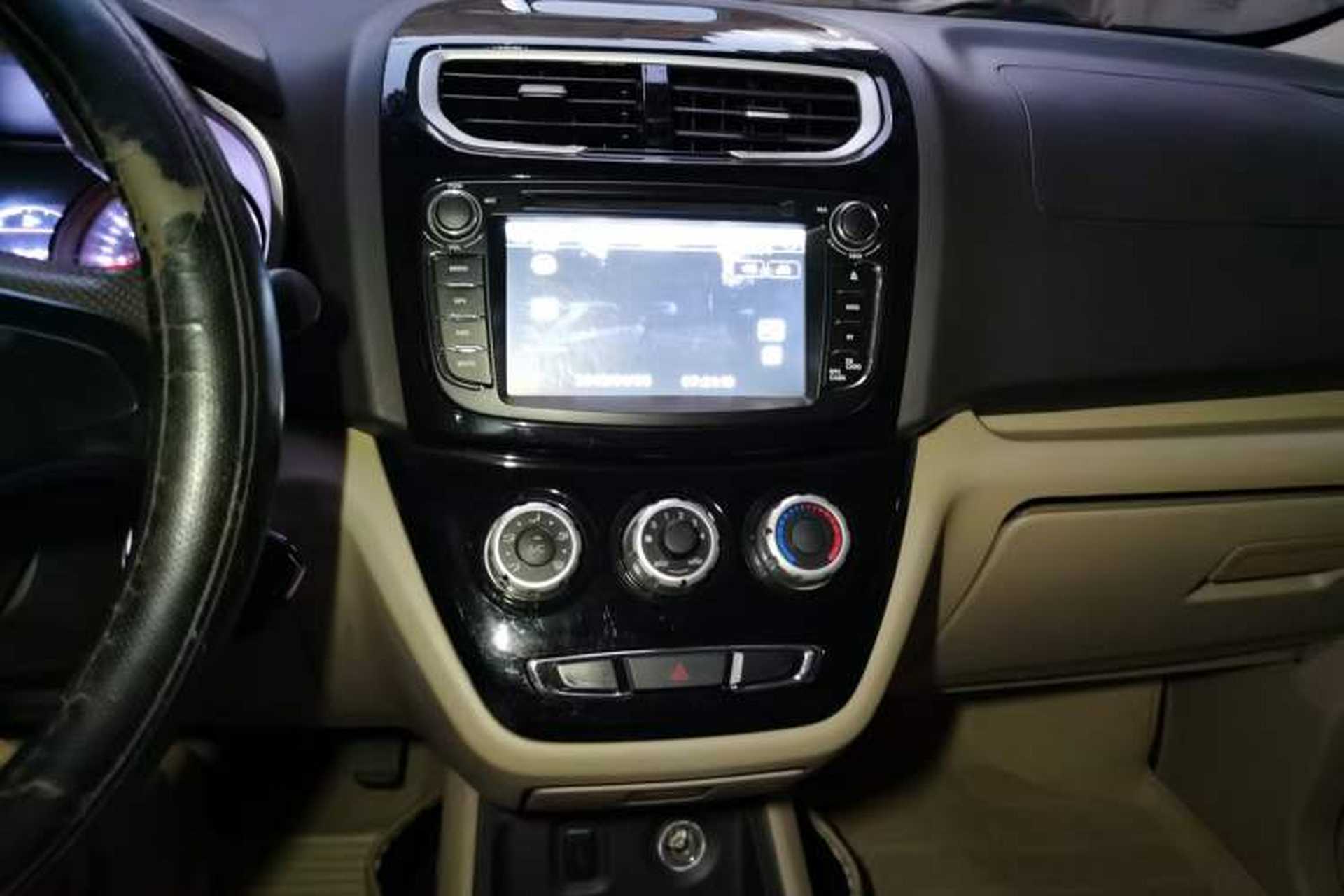 Used Jinbei 750 2015 1.5L Luxury Model Audio And AC Panel