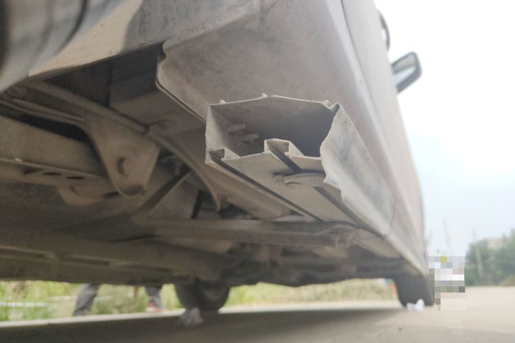 Used Jinbei 750 2015 1.5L Comfort Model Chassis Rear Right