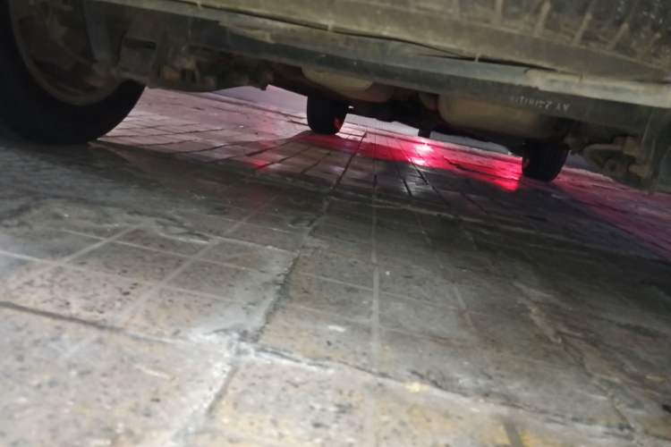 Used Jinbei 750 2015 1.5L Luxury Model Chassis Rear