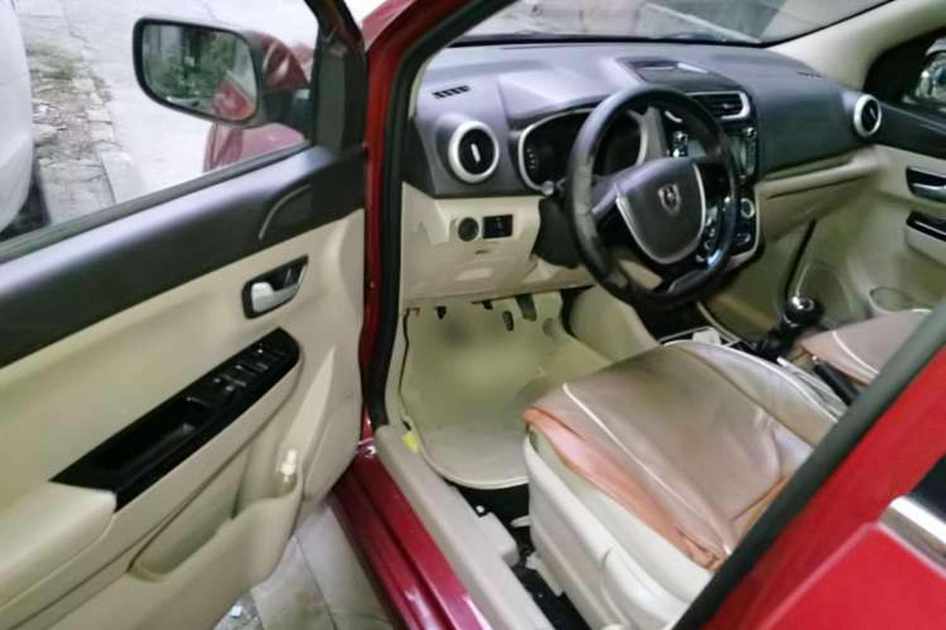 Used Jinbei 750 2015 1.5L Luxury Model Driver Seat