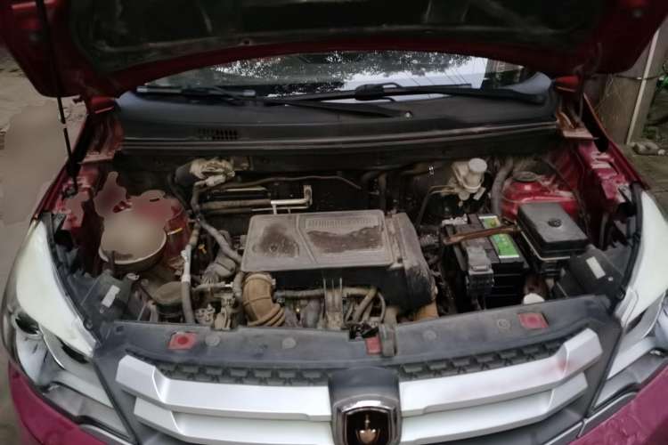 Used Jinbei 750 2015 1.5L Luxury Model Engine Bay
