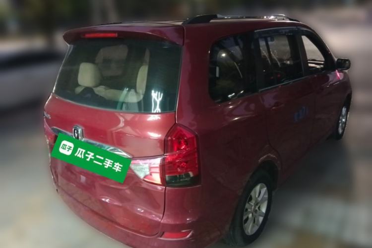 Used Jinbei 750 2015 1.5L Luxury Model Rear Right 45 Deg