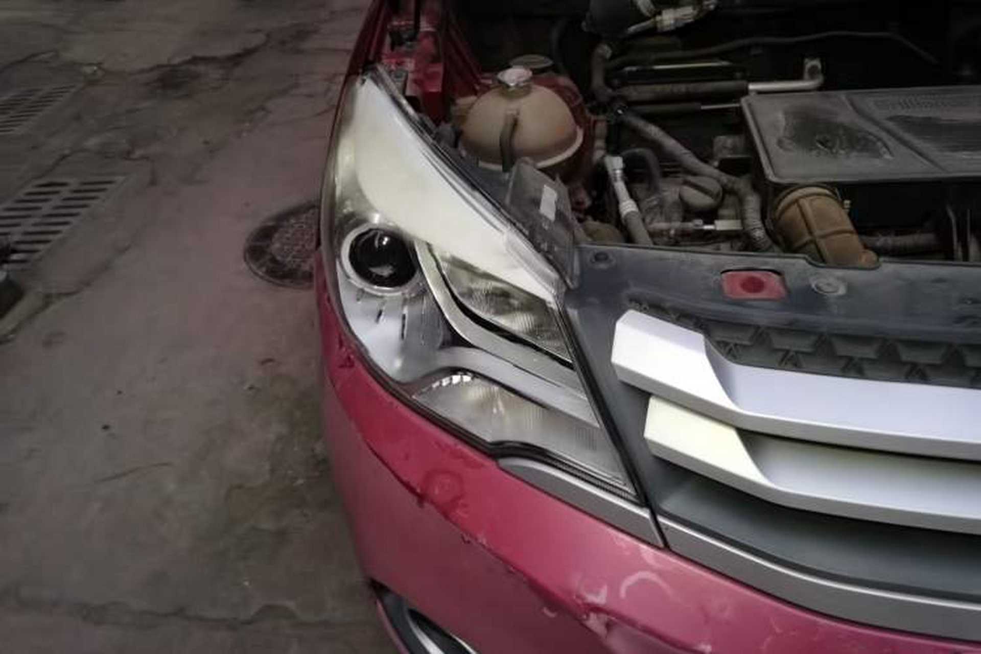 Used Jinbei 750 2015 1.5L Luxury Model Right Front Headlight