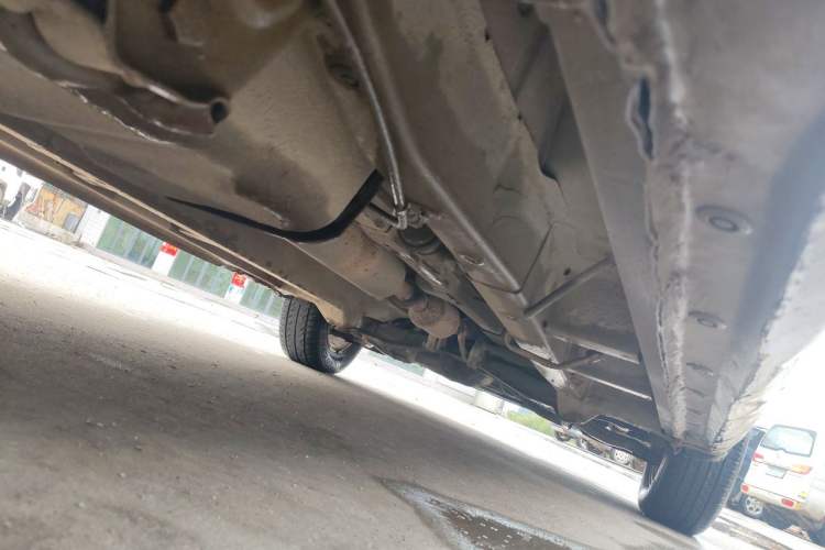 Used Jinbei 750 2015 1.5L Luxury Model Chassis Rear Right