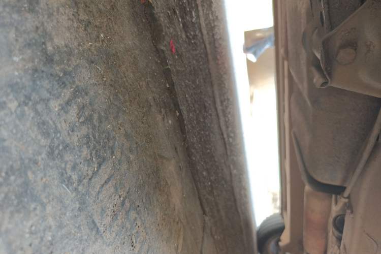 Used Jinbei 750 2015 1.5L Luxury Model Chassis Rear Right