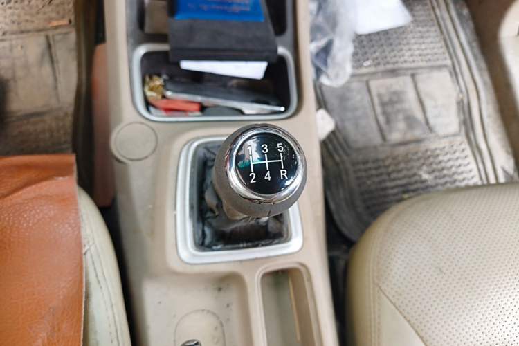 Used Jinbei 750 2015 1.5L Luxury Model Gear Lever