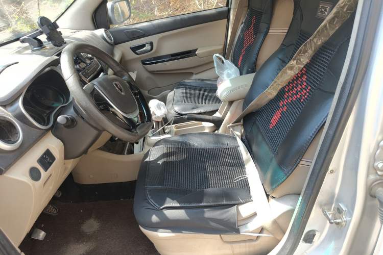 Used Jinbei 750 2015 1.5L Luxury Model Left Front Seat