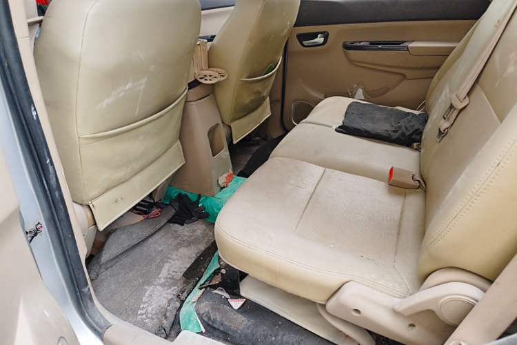 Used Jinbei 750 2015 1.5L Luxury Model Left Rear Seat