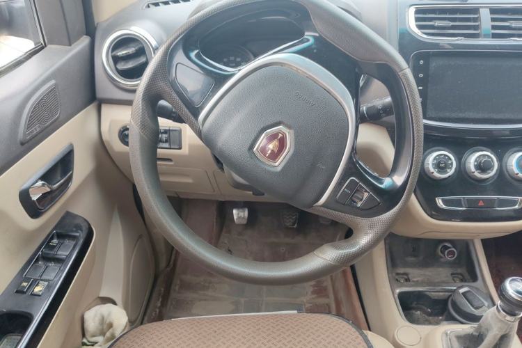 Used Jinbei 750 2015 1.5L Luxury Model Steering Wheel