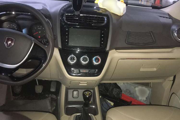 Used Jinbei 750 2015 1.5L Deluxe Model Audio And AC Panel
