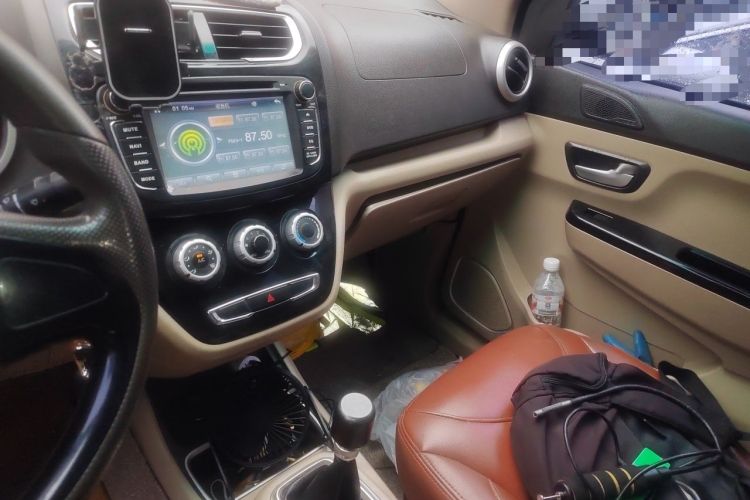 Used Jinbei 750 2015 1.5L Luxury Model Audio And AC Panel