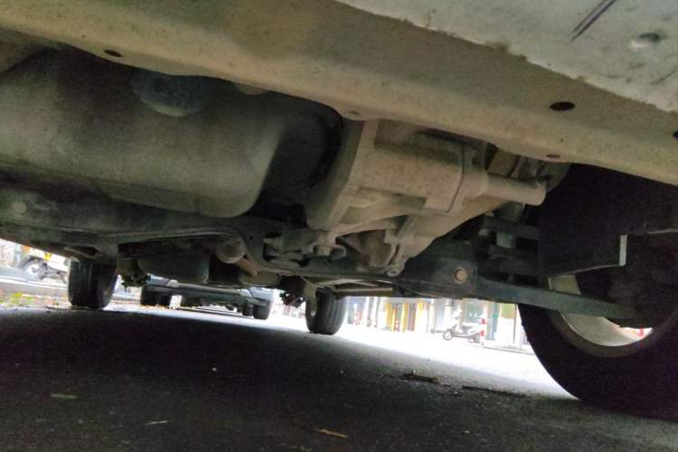 Used Jinbei 750 2015 1.5L Comfort Model Chassis Front