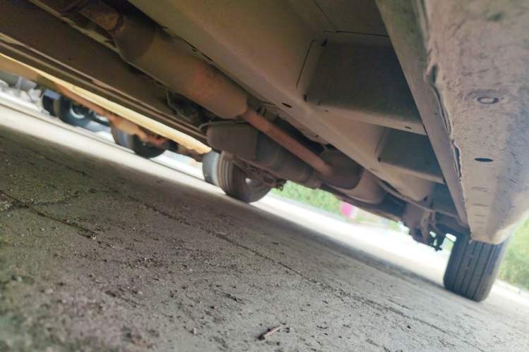 Used Jinbei 750 2015 1.5L Comfort Model Chassis Front Left