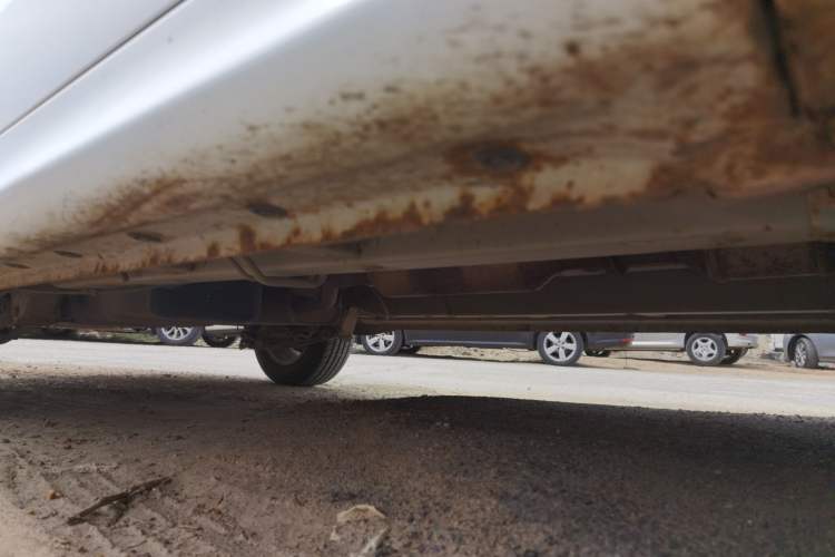 Used Jinbei 750 2015 1.5L Luxury Model Chassis Front Right