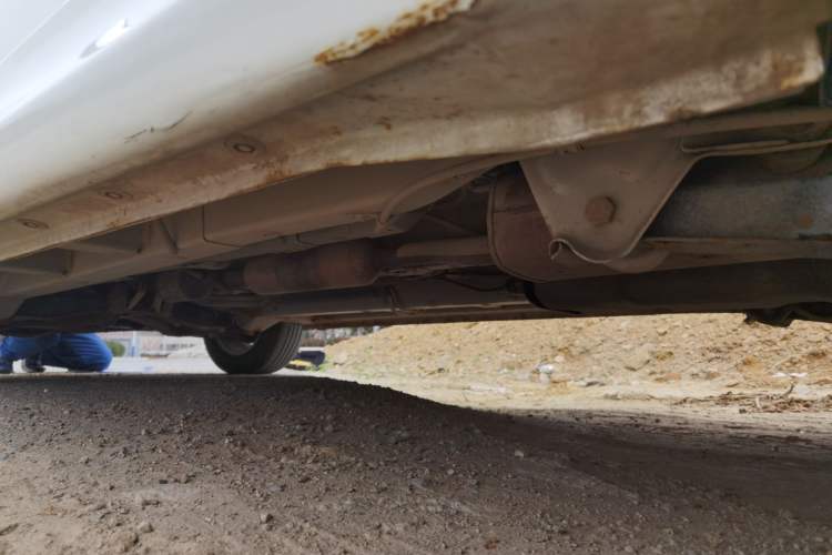 Used Jinbei 750 2015 1.5L Luxury Model Chassis Rear Left