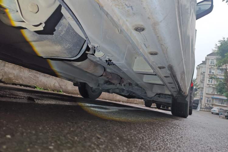 Used Jinbei 750 2015 1.5L Comfort Model Chassis Rear Right
