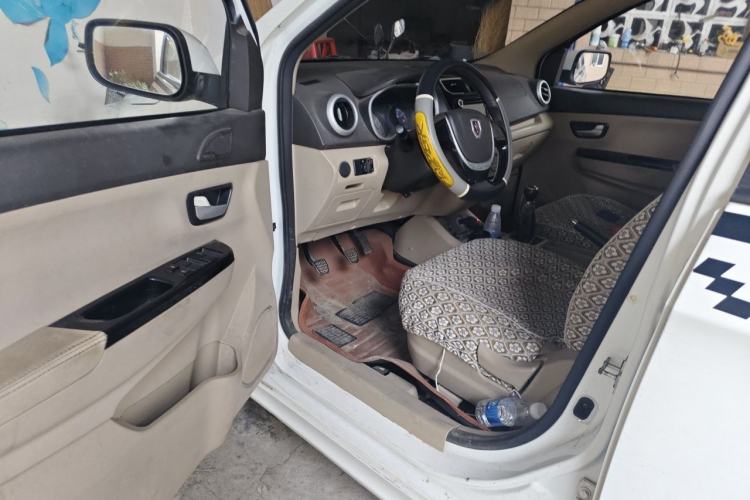 Used Jinbei 750 2015 1.5L Luxury Model Driver Seat