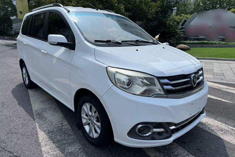Used Jinbei 750 2015 1.5L Deluxe Model Exterior 2