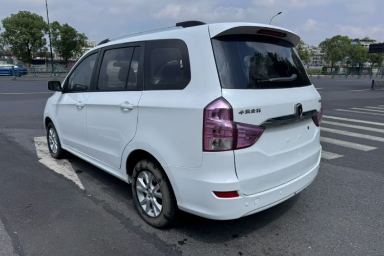 Used Jinbei 750 2015 1.5L Deluxe Model Exterior 5