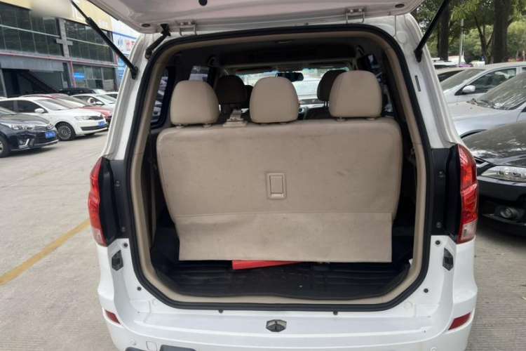 Used Jinbei 750 2015 1.5L Flagship Model Exterior 7